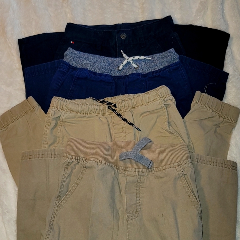 Boys pants sizes 6/7 navy blue and kaki